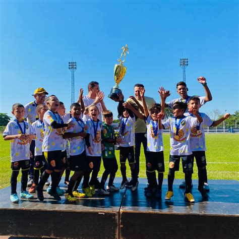 Cerimônia de lançamento da 1º Gigantinho Futsal e 3ª edição do