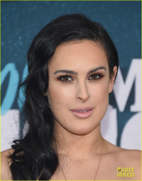 Rumer Willis Looks White Hot At CMT Music Awards Red Carpet Photo