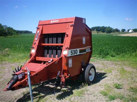 Hesston 530 In Reedsburg Wi Usa