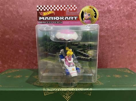 Promo Hot Wheels Mario Kart Princess Peach B Dasher Peach Parasol