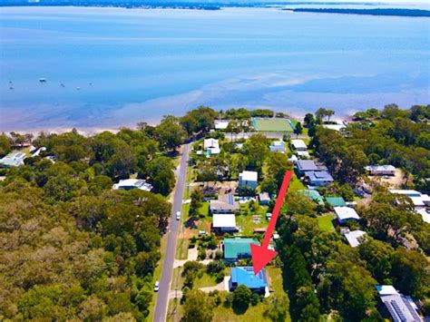 13 Benowa Street Macleay Island QLD 4184 Domain