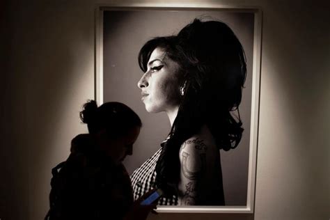 Back To Black La Película Que Busca Retratar A Amy Winehouse Más Allá De La Tragedia