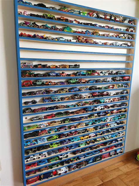 Estante Expositor HOT WHEELS Personalizada LER DESCRIÇÃO Canidelo OLX pt