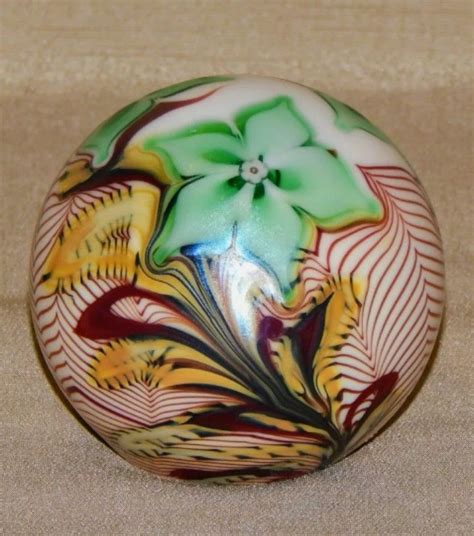 Pin By Beth Veazy On Living Art Art Glass Paperweight Glass