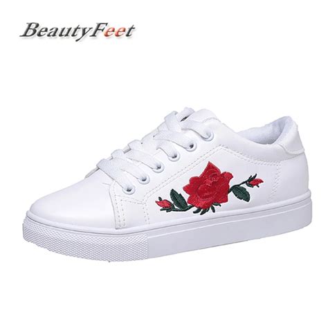 White Black Flower Printed Sneakers Women Casual Shoes Fashion Lace Up