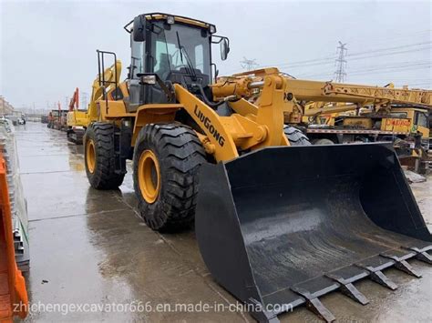 Earth Moving Machine Loaders Construction Machine Equipment Machinery