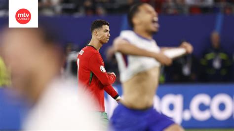 Cristiano Ronaldolle jättipettymys Ranska matkaa EM välieriin