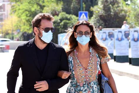 Chi è Roberta Mastromichele La Compagna Di Matt Dillon La Biografia
