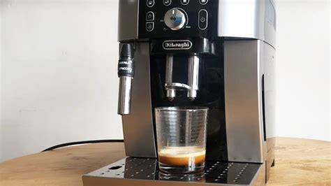Delonghi Magnifica S vs Magnifica S Smart: The Best Pick