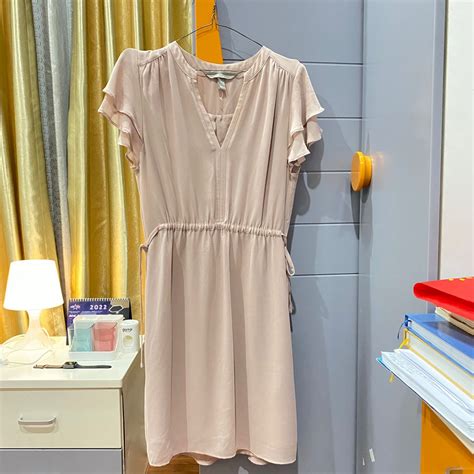 HnM MIDI Dress Pink Nude Fesyen Wanita Pakaian Wanita Gaun Rok Di