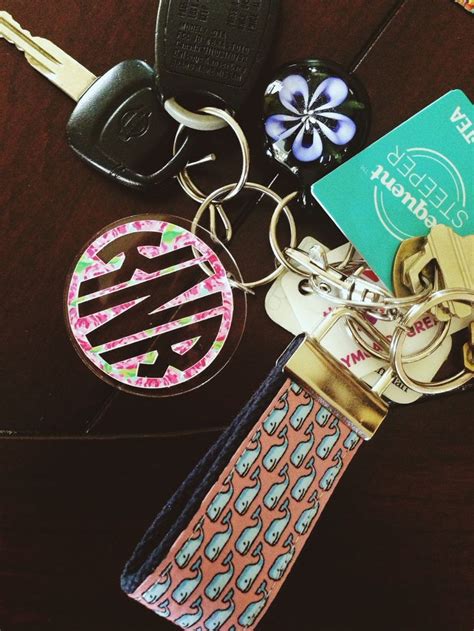 102 best Cricut keychain images on Pinterest | Key rings, Silhouette ...