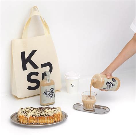 foto harga menu kopi selamat pagi mampang madhang