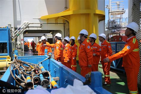 中国日报网英文版：china Achieves Major Milestone In Mining Of Combustible Ice中国