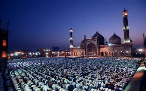 10 Masjid Terbesar Di Dunia Tebak Masjid Istiqlal Di Peringkat Berapa