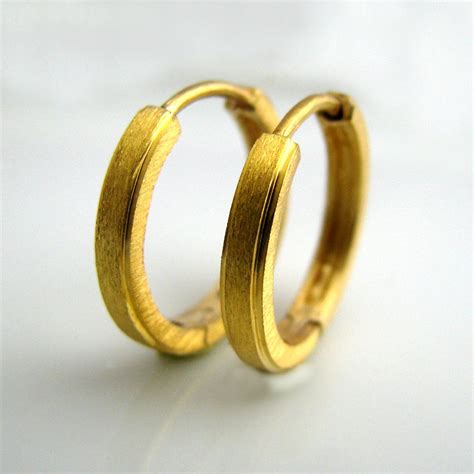 Men's large gold hoop earrings, E004MY