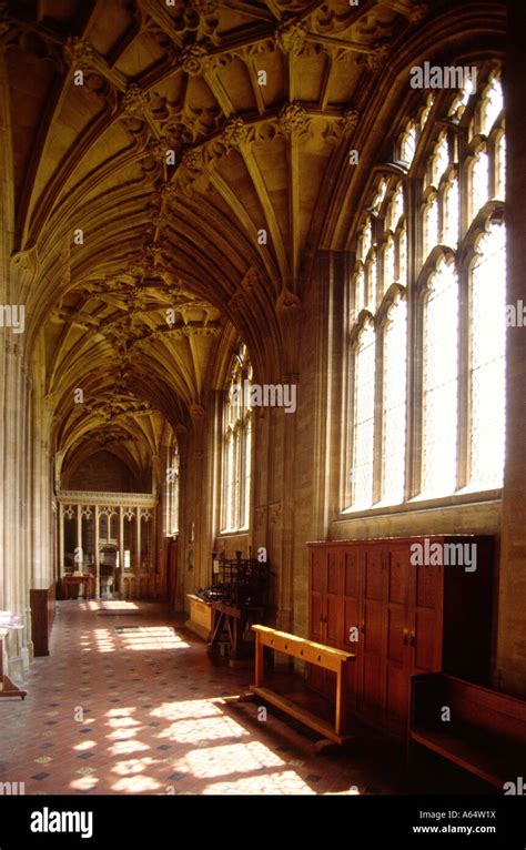 Sherborne abbey interior hi-res stock photography and images - Alamy