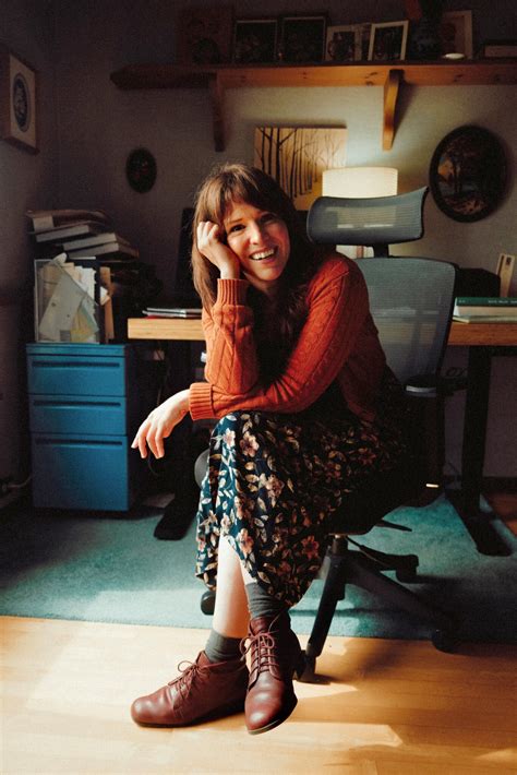 The Cartoonist Kate Beaton Found Humor, and Humanity, in Canada’s Oil