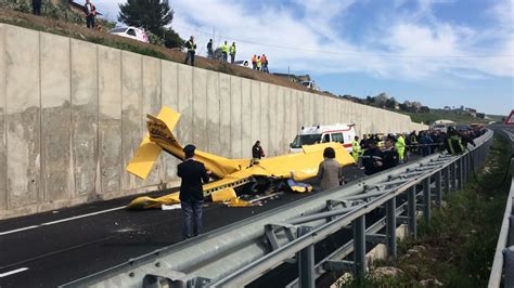 Agrigento Precipita Un Aereo Sulla Statale Morto Il Pilota Stava