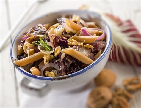 Radicchio and almonds sauce - Il Bucaneve