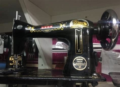 Black Usha Manual Sewing Machine At Best Price In Surat Gohil Sewing Machine