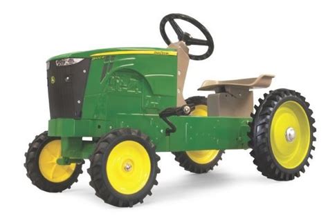 John Deere 8400r Wide Front Pedal Tractor Ertl