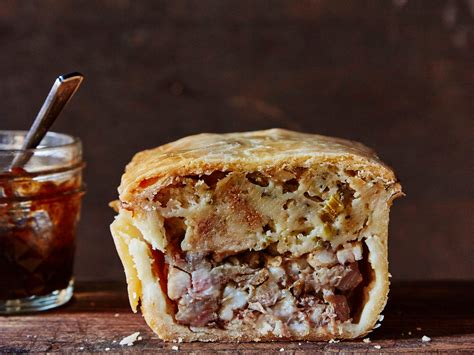 British Pork Huntsman Pies Saveur