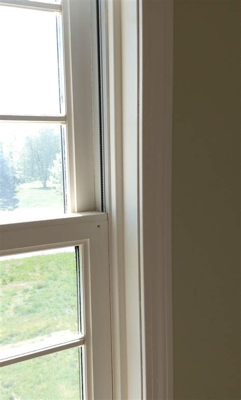 How To Remove Window Sash Double Hung : Lift up on handle as pictured