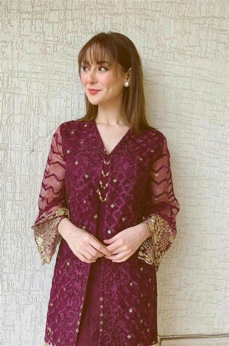 Pin By Shaheen On Pins By You Beautiful Pakistani Dresses Simple