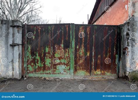 Beautiful Old Grungy Cracked Blue Naturally Weathered Rust And Wall