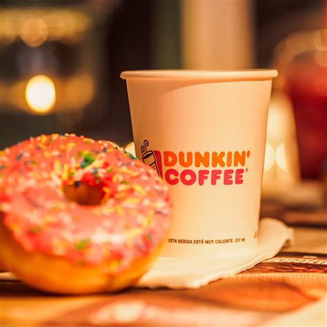 13 Surprising Things Dunkin Donuts Employees Want You To Know