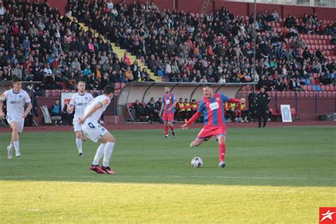 FK Borac danas otputovao na pripreme ali ostao bez dva jako važna