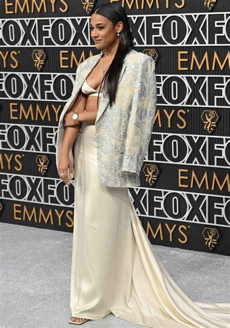 Emmy Red Carpet Disasters Fanya Miguelita