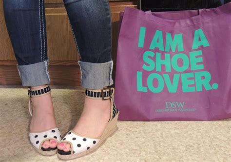 DSW Shoes Now Open | DeKalb County Online