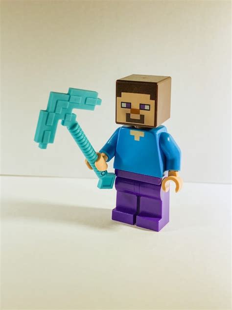 Minecraft Steve Lego Minifigure