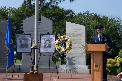 Hurlburt Field Hosts 20th Anniversary Memorial Ceremony Of Chariot 55