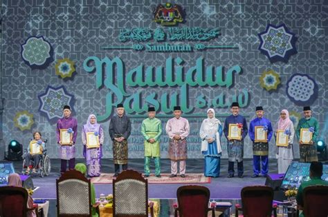 Maulidur Rasul Celebrated With Parades Selawat Events Nationwide