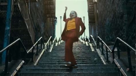 Joker 2019 Dancing On Stairs Youtube