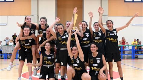 Basket Femminile Ai Nastri Di Partenza La Stagione 2022 2023 Della