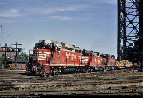 Railpictures Net Photo Cbandq 935 Chicago Burlington And Quincy Emd Gp30