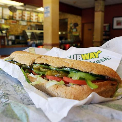 America Finally Realizing Subway’s Sandwiches Aren’t Very Good