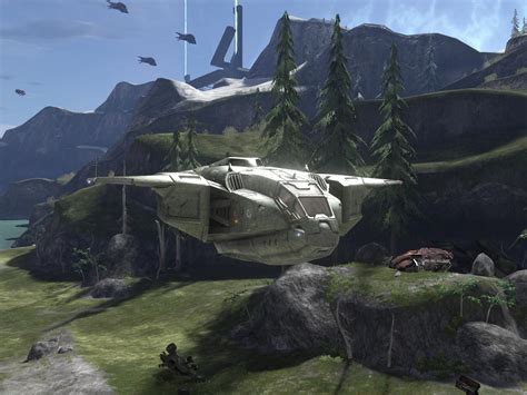 UNSC Pelican | Concept ships, Futuristic art, Halo series