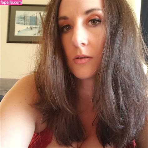 Mrs Bella Curves Bella Curves Mrs Bellacurves Nude Leaked OnlyFans