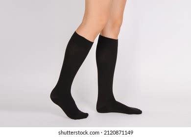 260 Compression Socks Swelling Images, Stock Photos & Vectors ...