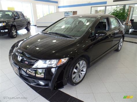 Crystal Black Pearl Honda Civic Si Sedan Photo