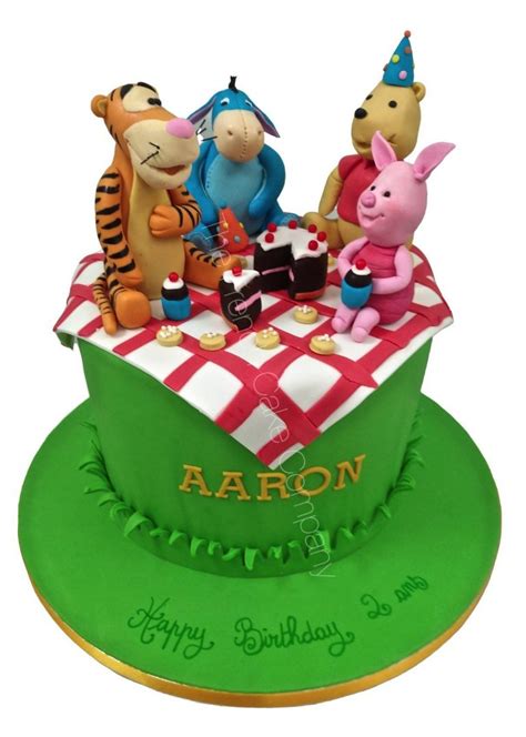 G Teau Anniversaire D Cor Winnie The French Cake Company Dedans