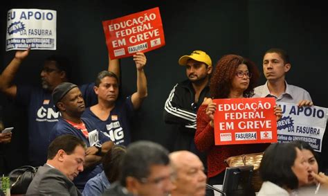 Entenda O Que Motivou A Greve Em Universidades Federais Que J Afeta