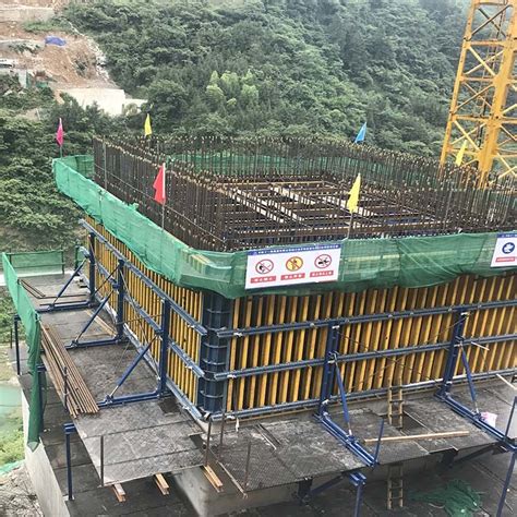 Lianggong Timber Beam Formwork For Core Wall Column Construction