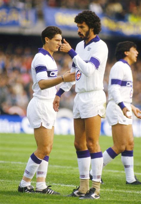 "El Doctor" Sócrates en la ACF Fiorentina