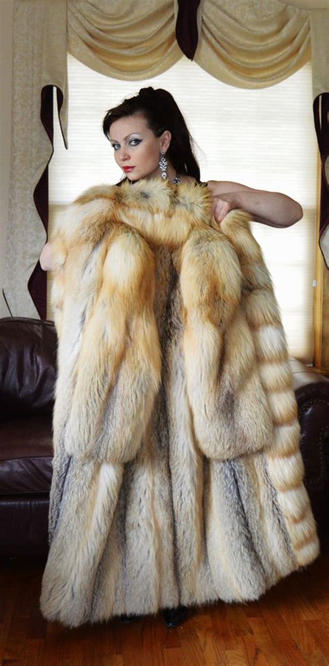 Golden Island Fox Fur Coat Fox Fur Coat Fur Street Style Fur Coats