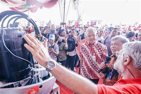 Ganjar Pranowo Luncurkan Program Kapal Listrik Di Cilacap Untuk